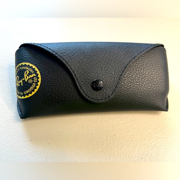 Ray Ban Luxottica Black CASE ONLY Snap Closure Sunglasses Eye Glasses - Picture 1 of 4